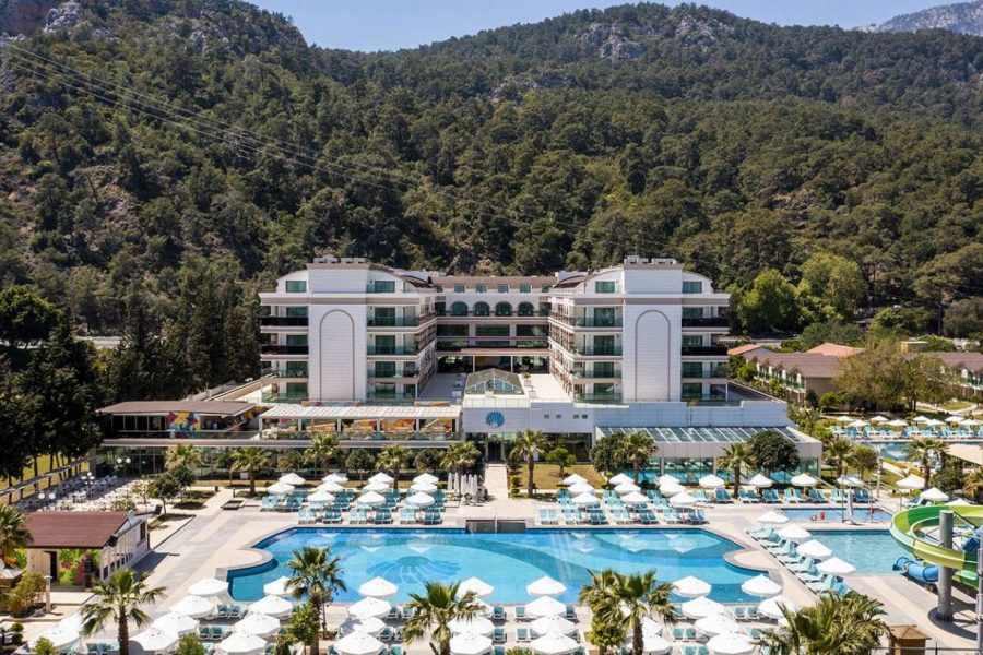 Dosinia Luxury Resort